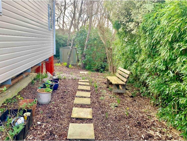 St Leonards-on-Sea Hastings Holiday Home At Fairlight Lodge Beauport Holiday Park מראה חיצוני תמונה