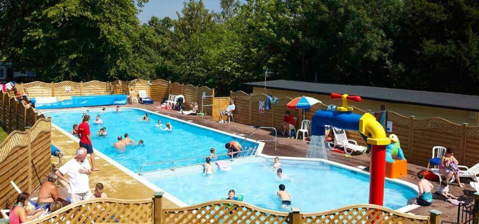 St Leonards-on-Sea Hastings Holiday Home At Fairlight Lodge Beauport Holiday Park מראה חיצוני תמונה