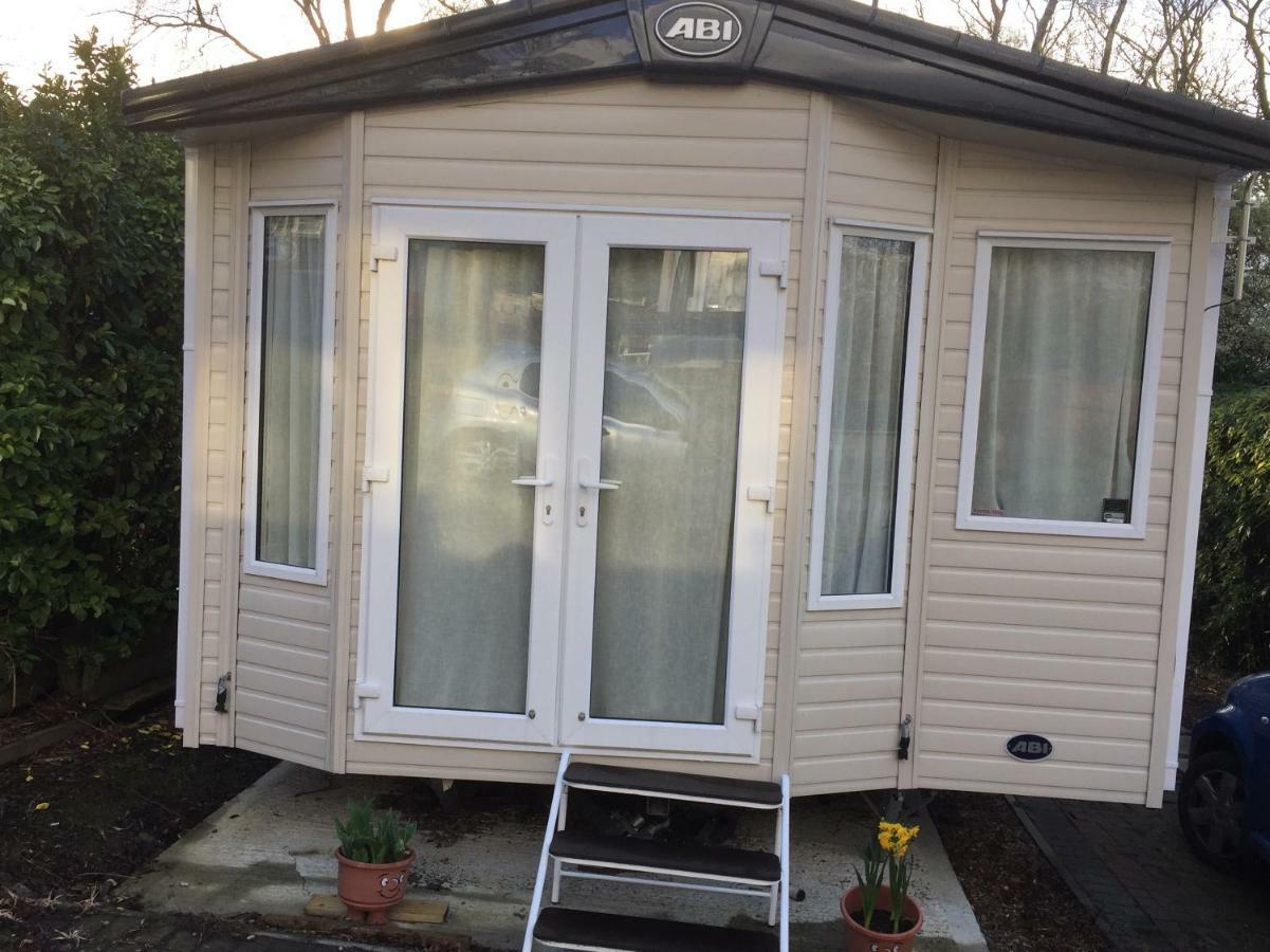St Leonards-on-Sea Hastings Holiday Home At Fairlight Lodge Beauport Holiday Park מראה חיצוני תמונה